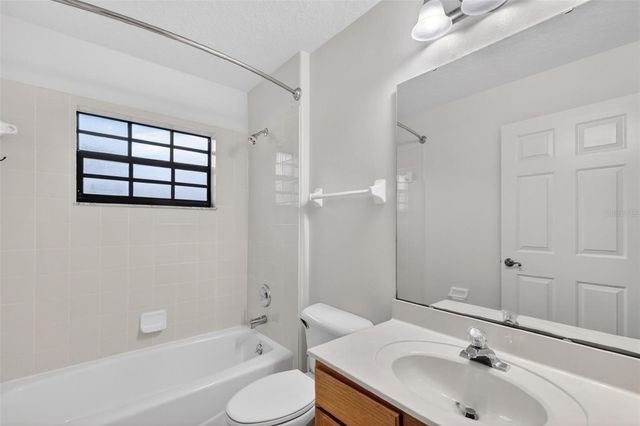 4943 TREASURE CAY ROAD, Tavares, FL 32778