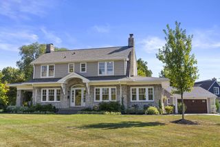 2276 Arlington Avenue, Columbus, OH 43221