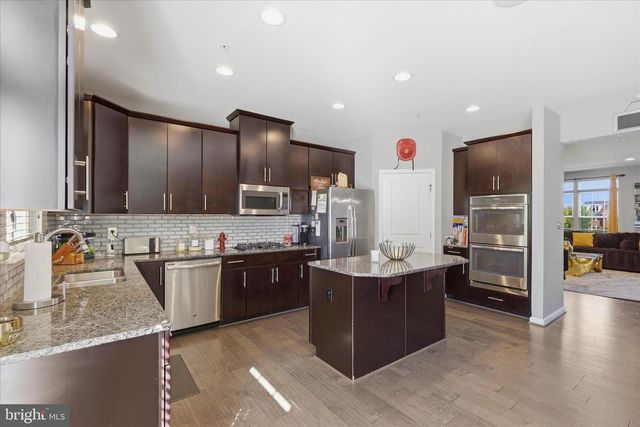 3608 WRIGHT TER NE, Washington, DC 20018