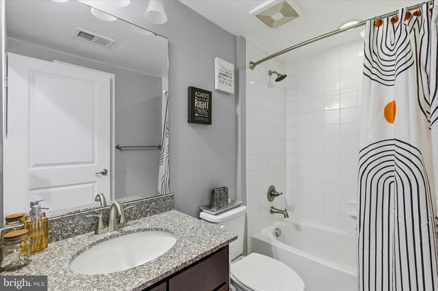 3608 WRIGHT TER NE, Washington, DC 20018