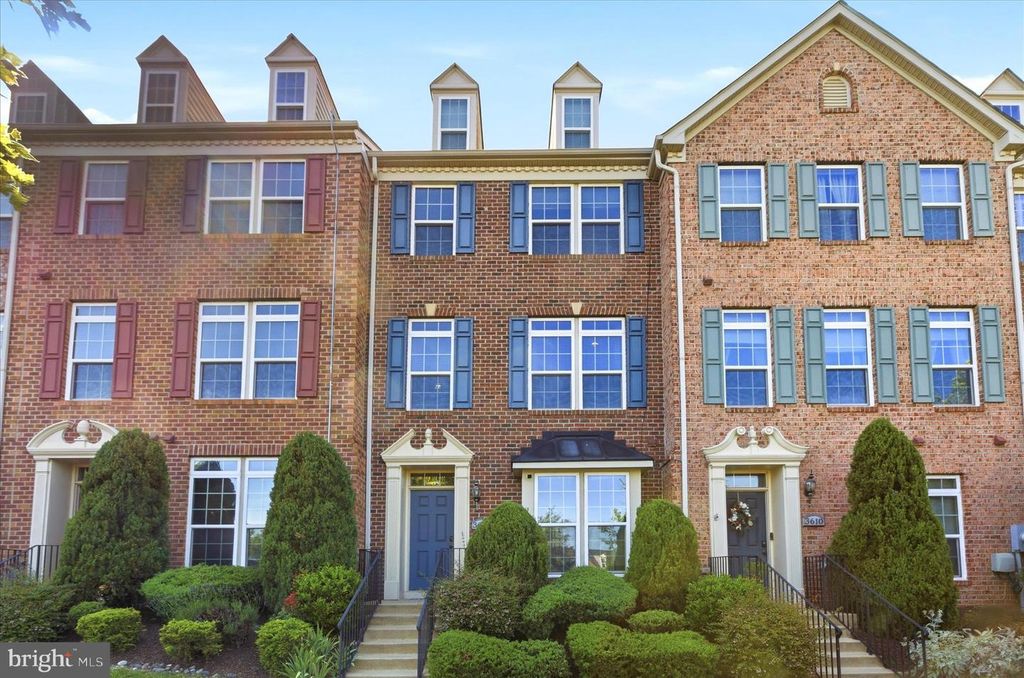 3608 WRIGHT TER NE, Washington, DC 20018