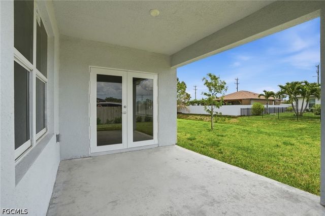 2720 NW 20th TER, Cape Coral, FL 33993