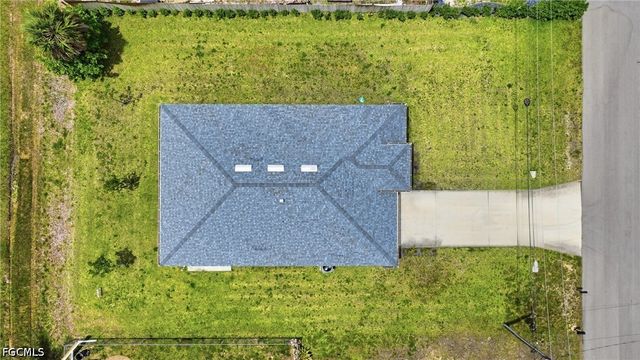 2720 NW 20th TER, Cape Coral, FL 33993