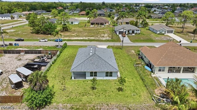 2720 NW 20th TER, Cape Coral, FL 33993