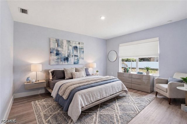 2720 NW 20th TER, Cape Coral, FL 33993