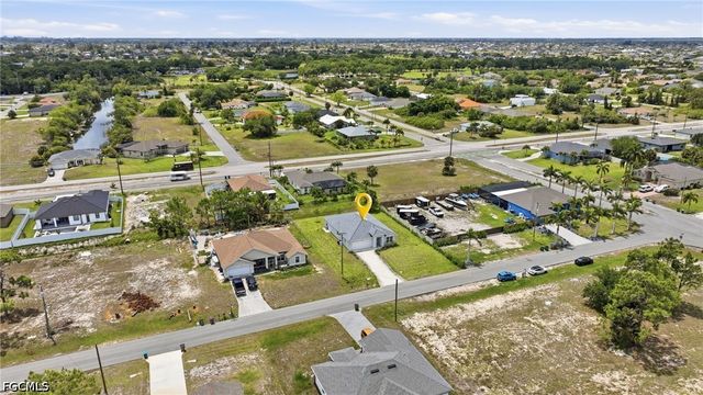 2720 NW 20th TER, Cape Coral, FL 33993