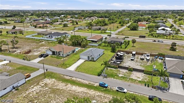 2720 NW 20th TER, Cape Coral, FL 33993