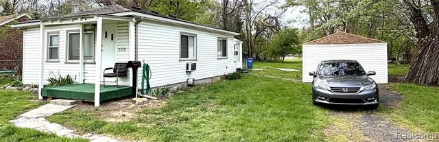 3313 Dallas Avenue, Warren, MI 48091
