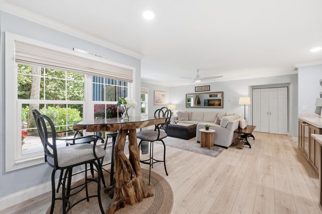 114 Ocean Dunes Circle Circle, Jupiter, FL 33477