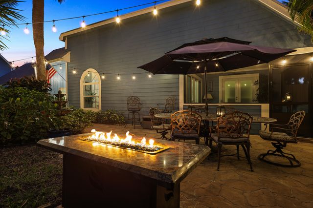 114 Ocean Dunes Circle Circle, Jupiter, FL 33477