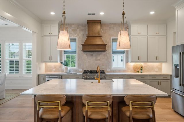 1463 Tomato Farm Circle, Mount Pleasant, SC 29464