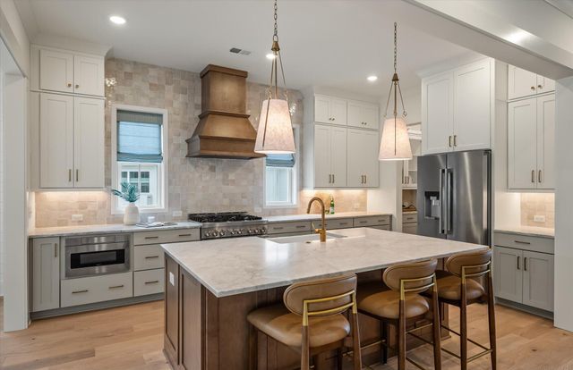 1463 Tomato Farm Circle, Mount Pleasant, SC 29464