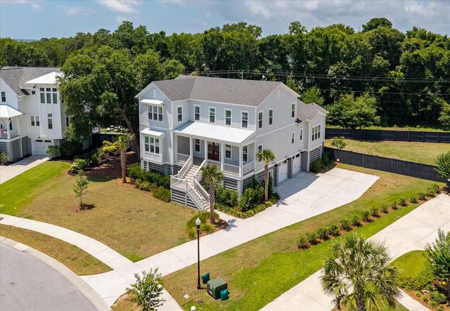 1463 Tomato Farm Circle, Mount Pleasant, SC 29464