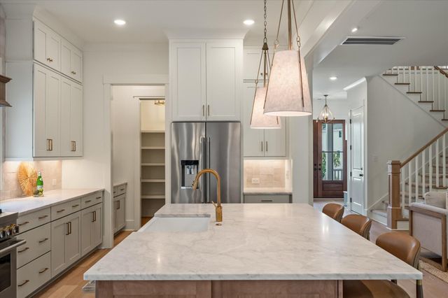 1463 Tomato Farm Circle, Mount Pleasant, SC 29464
