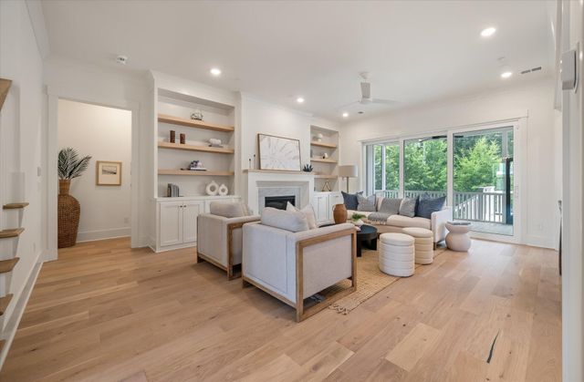 1463 Tomato Farm Circle, Mount Pleasant, SC 29464