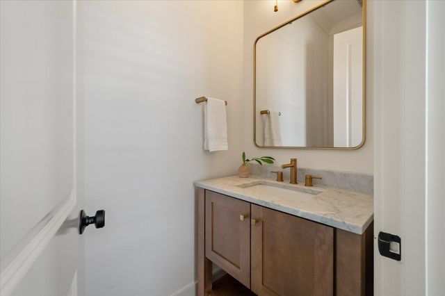 1463 Tomato Farm Circle, Mount Pleasant, SC 29464