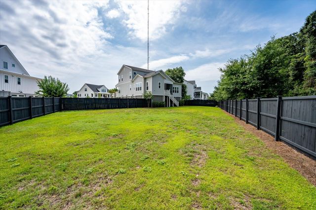 1463 Tomato Farm Circle, Mount Pleasant, SC 29464