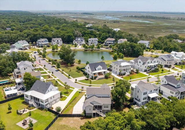 1463 Tomato Farm Circle, Mount Pleasant, SC 29464