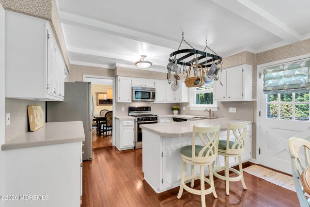 5 4th Avenue, Sea Girt, NJ 08750