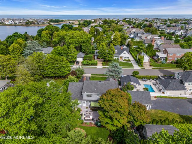 5 4th Avenue, Sea Girt, NJ 08750