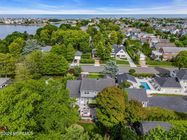 5 4th Avenue, Sea Girt, NJ 08750