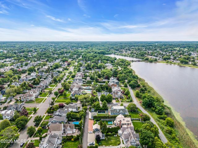 5 4th Avenue, Sea Girt, NJ 08750