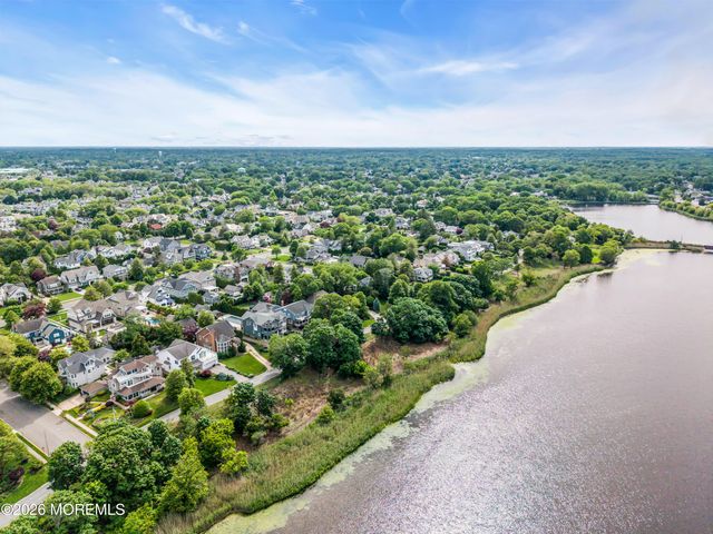 5 4th Avenue, Sea Girt, NJ 08750