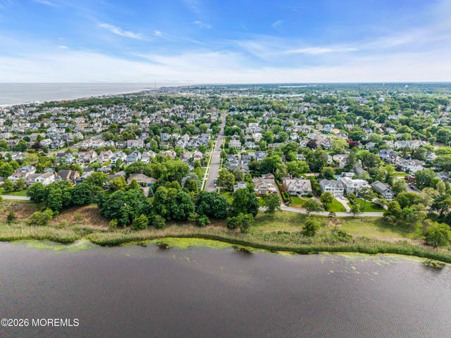 5 4th Avenue, Sea Girt, NJ 08750