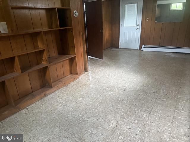 2414 FAIRVIEW DR, Alexandria, VA 22306