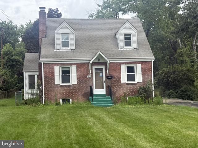 2414 FAIRVIEW DR, Alexandria, VA 22306