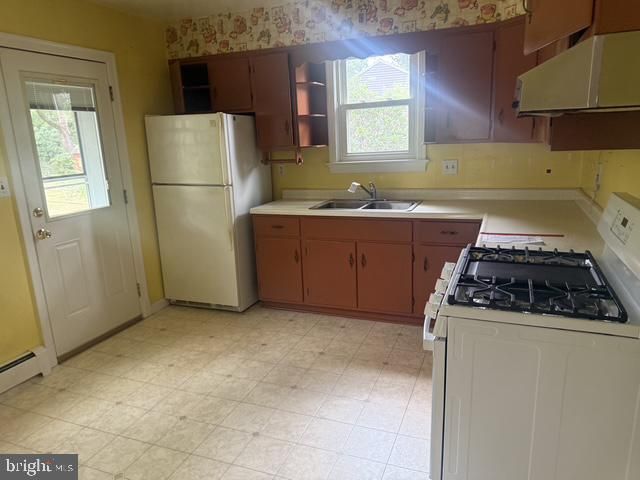 2414 FAIRVIEW DR, Alexandria, VA 22306