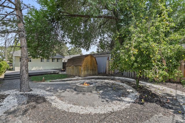 138 E BERYL AVE, Salt Lake City, UT 84115