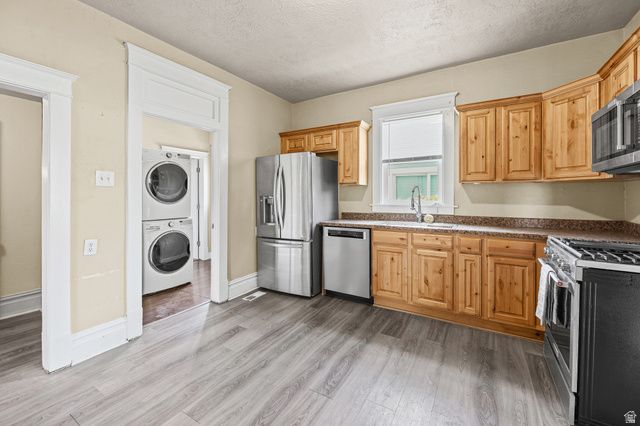 138 E BERYL AVE, Salt Lake City, UT 84115