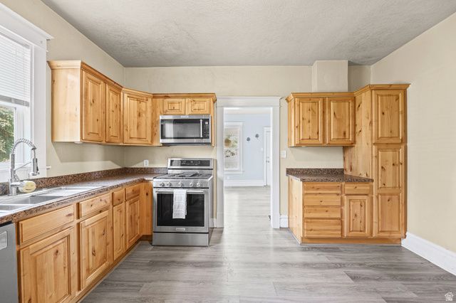 138 E BERYL AVE, Salt Lake City, UT 84115