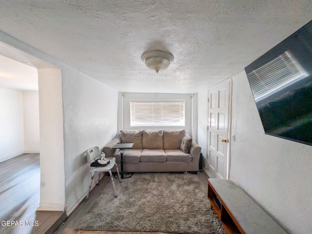 411 SAN PABLO Place, El Paso, TX 79915