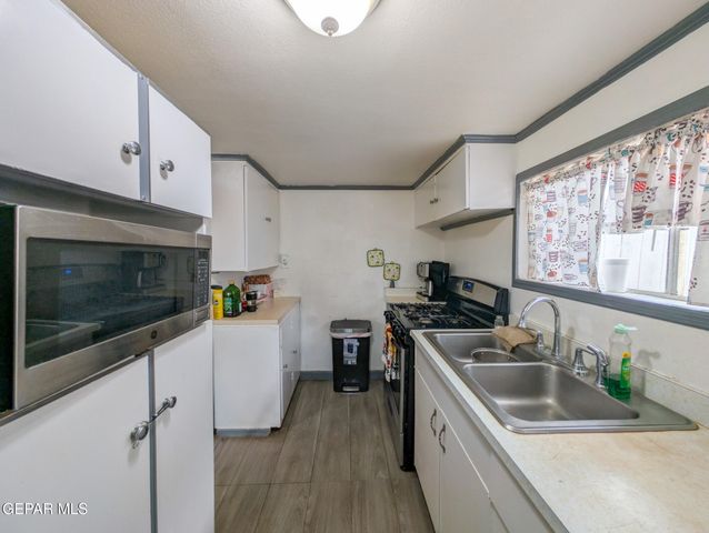 411 SAN PABLO Place, El Paso, TX 79915