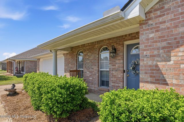 204 White Oak Place, Pearl, MS 39208