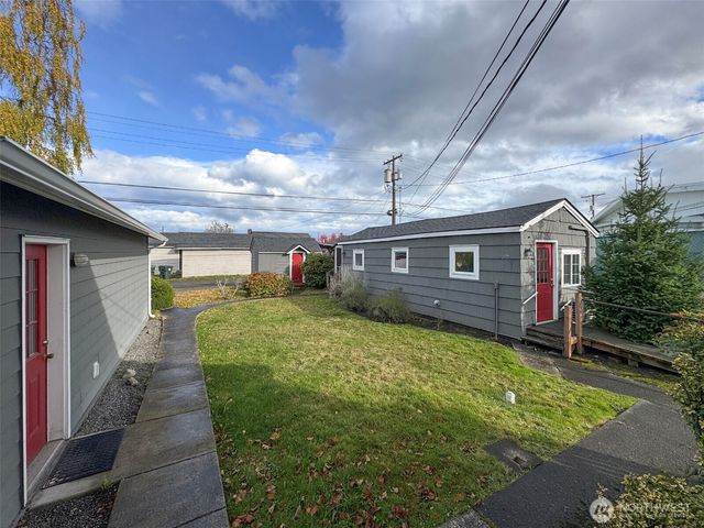 1017 E Front Street, Port Angeles, WA 98362