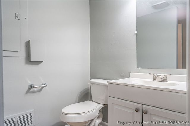 7202 Standish Court, Fayetteville, NC 28303