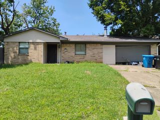 217 Ross Avenue, Denison, TX 75020