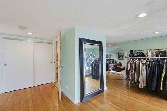 68 Lancaster Ave, Revere, MA 02151