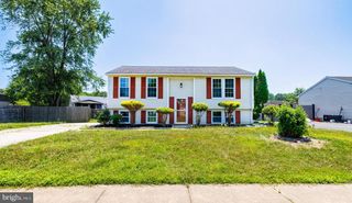 16 LEADER DR, Newark, DE 19713