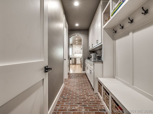 120408 S 4201 Road, Eufaula, OK 74432