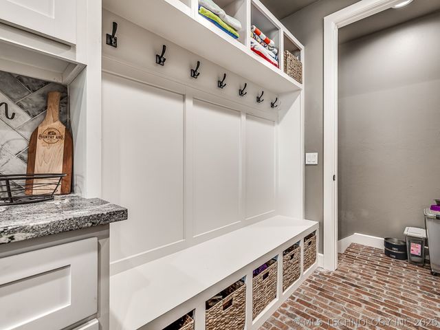 120408 S 4201 Road, Eufaula, OK 74432