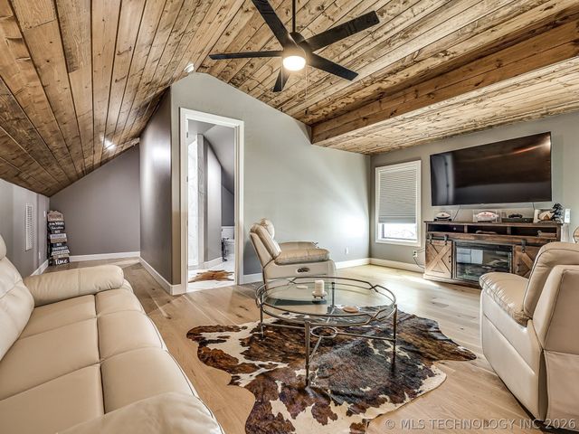 120408 S 4201 Road, Eufaula, OK 74432