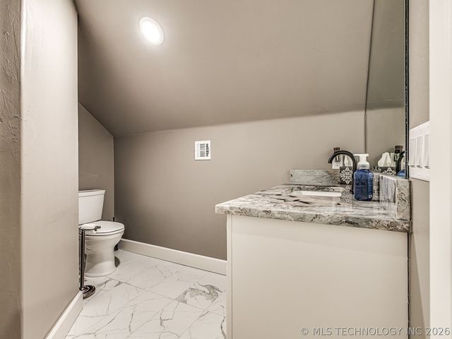 120408 S 4201 Road, Eufaula, OK 74432