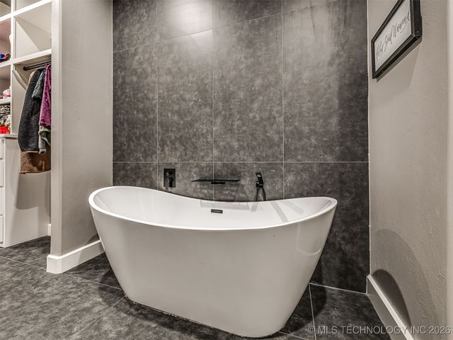 120408 S 4201 Road, Eufaula, OK 74432