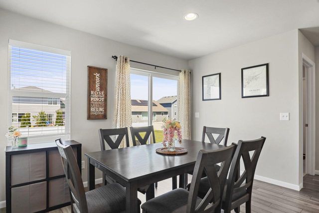 868 Tamarack Lane, Sun Prairie, WI 53590