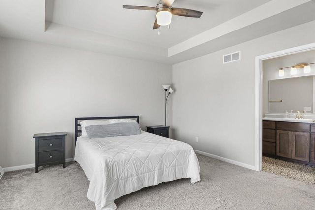 868 Tamarack Lane, Sun Prairie, WI 53590