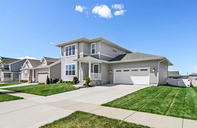 868 Tamarack Lane, Sun Prairie, WI 53590